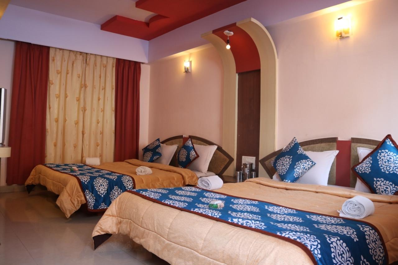 Hotel Sai Regency Mahabaleshwar Bagian luar foto
